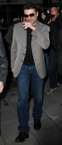 George Michael znowu odwołuje koncerty... George Michael znowu odwołuje koncerty...