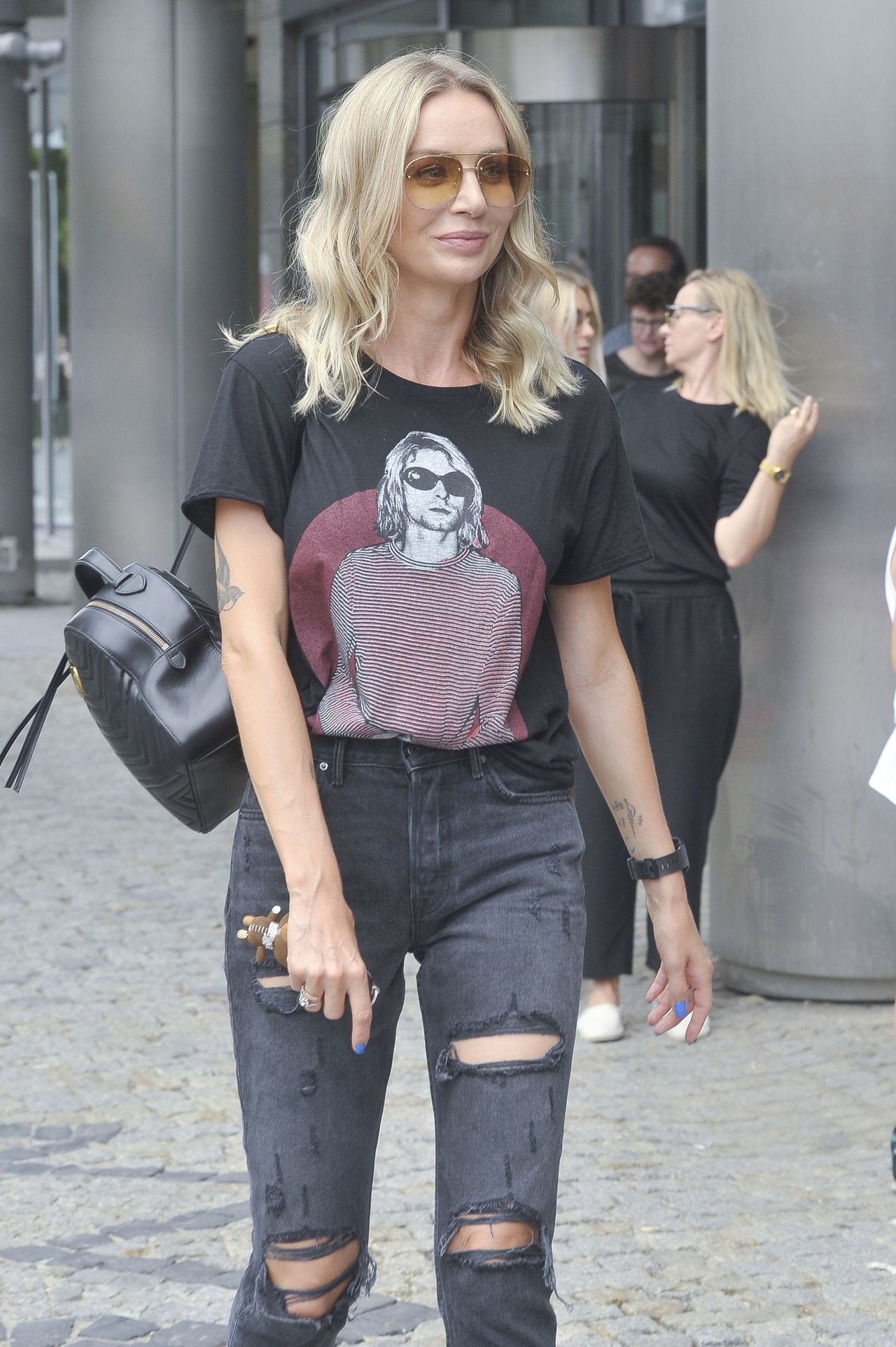 Agnieszka Woźniak-Starak i jej zbój na weselu Pauli i Seby Agnieszka Woźniak-Starak i jej zbój na weselu Pauli i Seby