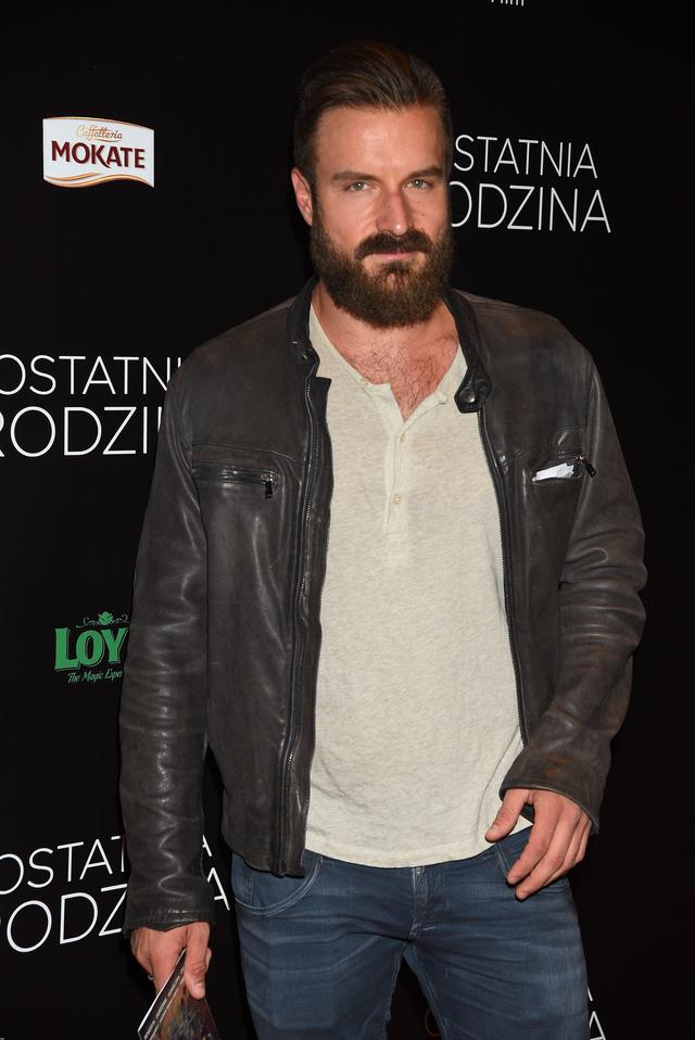 Piotr Stramowski wspomina erotyczną scenę z Anną Muchą z Pitbulla Piotr Stramowski wspomina erotyczną scenę z Anną Muchą z Pitbulla