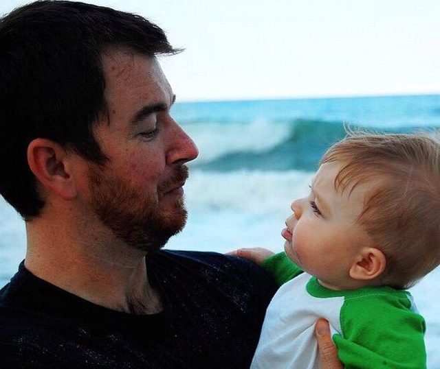 Słynny chłopiec z memów szuka wsparcia u internautów