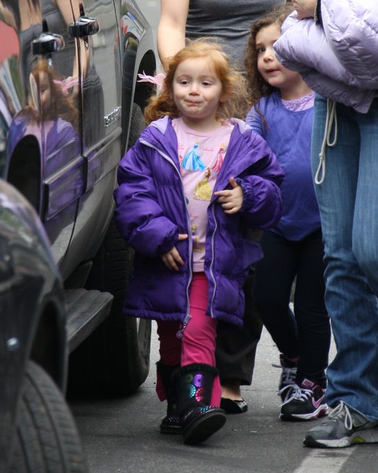 Czyja to wesoła rudowłosa dziewczynka? (FOTO) Czyja to wesoła rudowłosa dziewczynka? (FOTO)