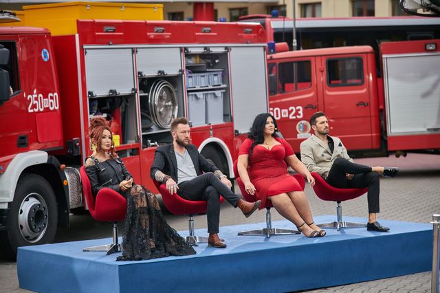 Supermodelka Plus Size - pokaz SEKSOWNEJ BIELIZNY (ZDJĘCIA+VIDEO)