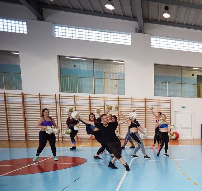 #Supermodelka Plus Size: Dziewczyny na warsztatach cheerleadingu (ZDJĘCIA+VIDEO) #Supermodelka Plus Size: Dziewczyny na warsztatach cheerleadingu (ZDJĘCIA+VIDEO)