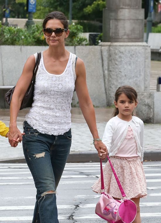 Suri Cruise już przeszły dąsy (FOTO)