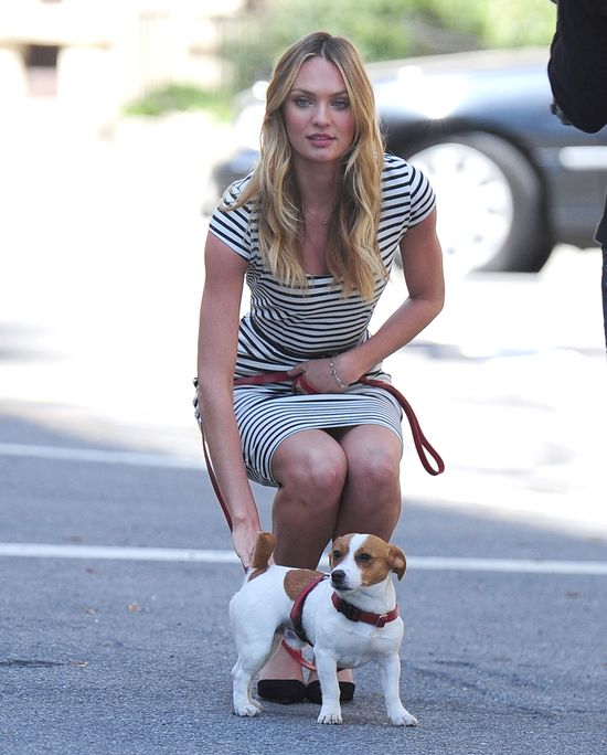 Candice Swanepoel w pracy  