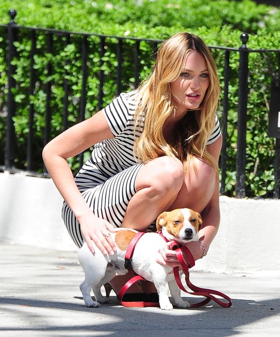 Candice Swanepoel w pracy  