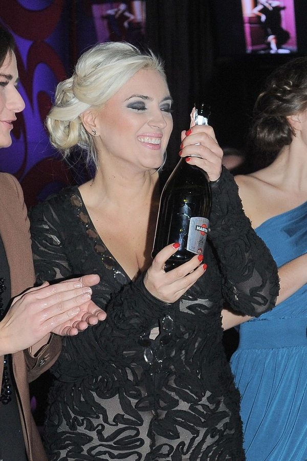 Zobaczcie, jak zmieniła się Karolina Szostak (FOTO)