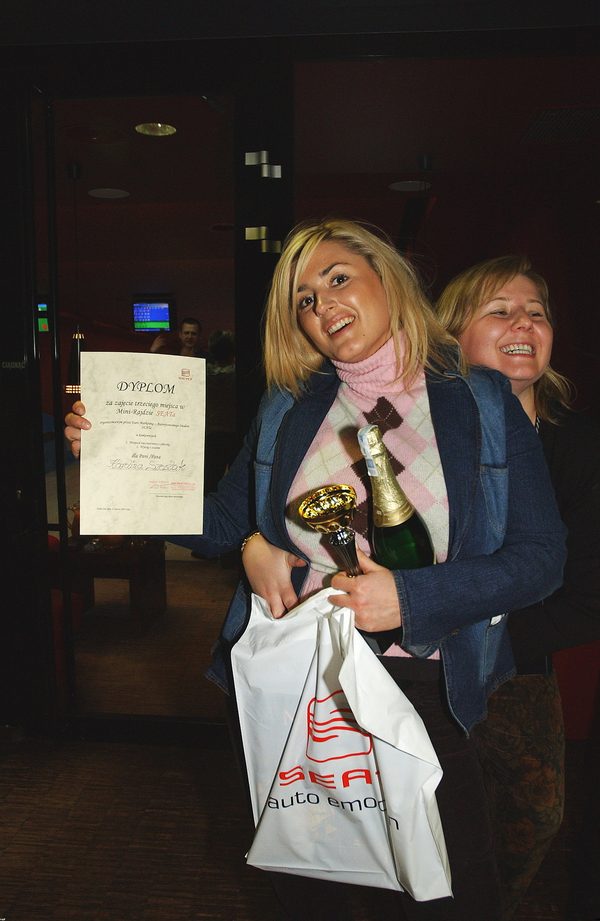 Zobaczcie, jak zmieniła się Karolina Szostak (FOTO)