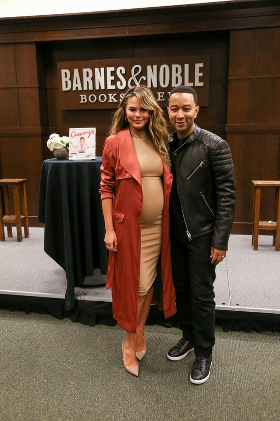 Afera! Gwiazda skrytykowana za in vitro i wybór płci dziecka