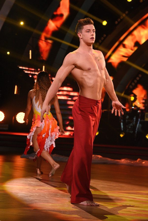 Izu bokser i rozkoszne ciało Elżbiety Romanowskiej