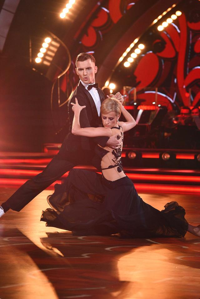 NAJLEPSZE zdjęcia z 1. odcinka Tańca z gwiazdami - zobaczcie! (FOTO) NAJLEPSZE zdjęcia z 1. odcinka Tańca z gwiazdami - zobaczcie! (FOTO)