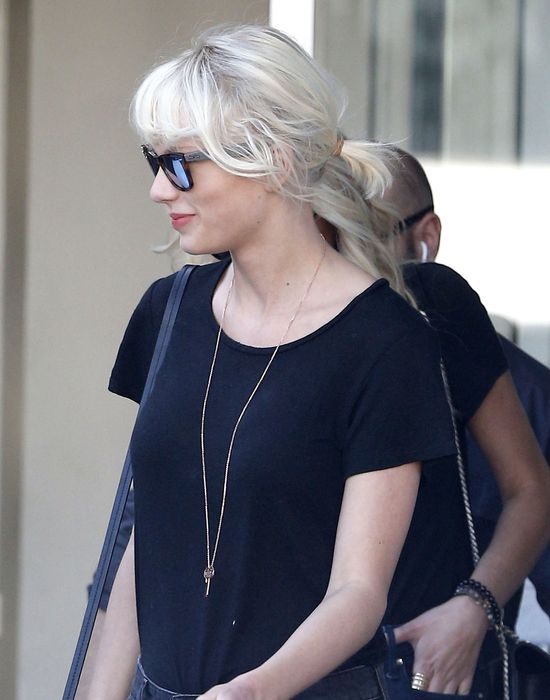 Fani proszą Taylor Swift o... zmianę fryzury (FOTO)