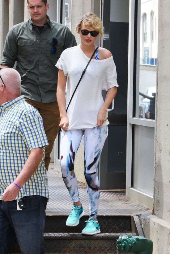 W Twoich najśmielszych wyobrażeniach Taylor Swift NIE miała na sobie TEGO! W Twoich najśmielszych wyobrażeniach Taylor Swift NIE miała na sobie TEGO!