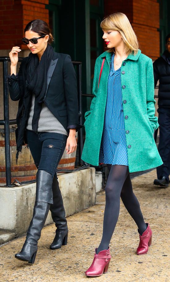 Taylor Swift spotyka się z kolejną modelką (FOTO) Taylor Swift spotyka się z kolejną modelką (FOTO)