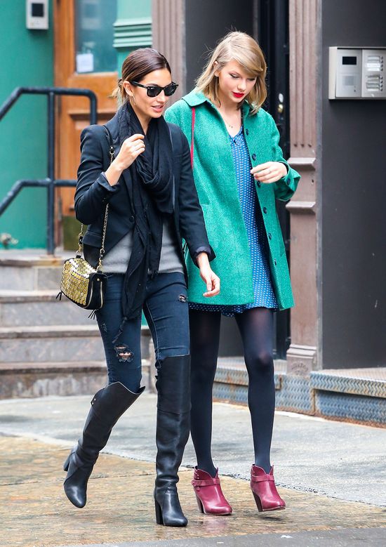 Taylor Swift spotyka się z kolejną modelką (FOTO) Taylor Swift spotyka się z kolejną modelką (FOTO)