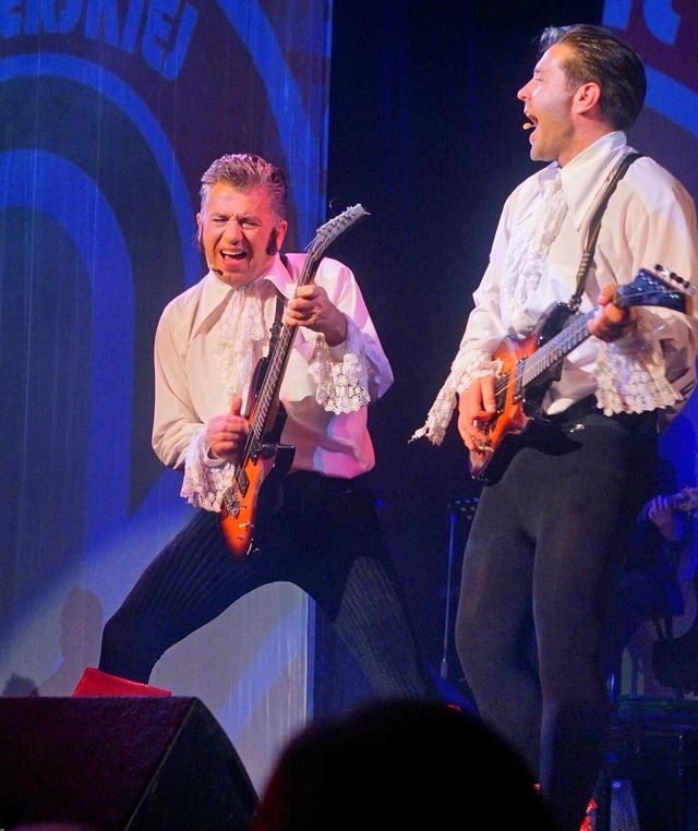 Doda i Natasza Urbańska na koncercie z okazji 25-lecia teatru Buffo (ZDJĘCIA)