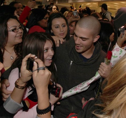 Fanki szaleją na widok chłopców z The Wanted (FOTO) Fanki szaleją na widok chłopców z The Wanted (FOTO)