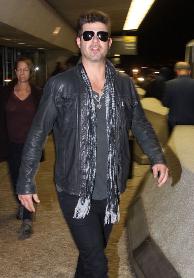 Robin Thicke przyszedł PIJANY na imprezę przedszkolną syna?