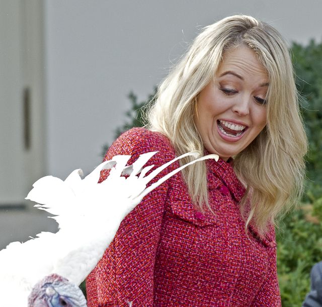 Tiffany Trump skradła show ułaskawiania indyka w Białym Domu (ZDJĘCIA)