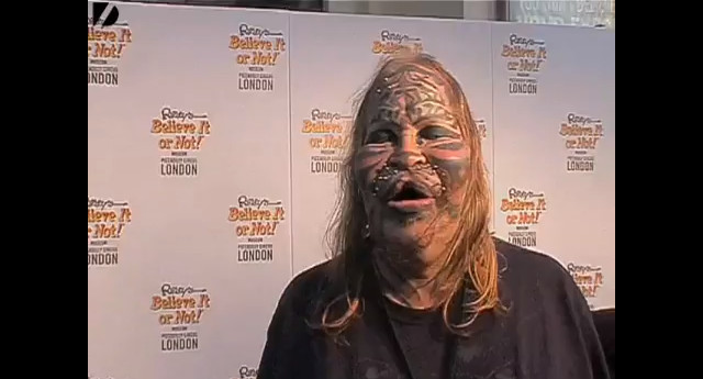 Człowiek tygrys popełnił samobójstwo (VIDEO)