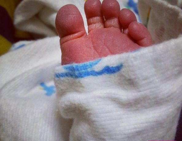 Niedoszła samobójczyni pokazała 1. foto dziecka (FOTO)