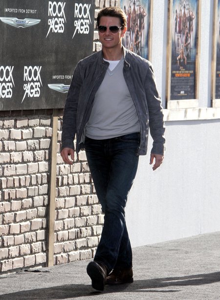 Tom Cruise odmładza się dzięki ptasim kupom