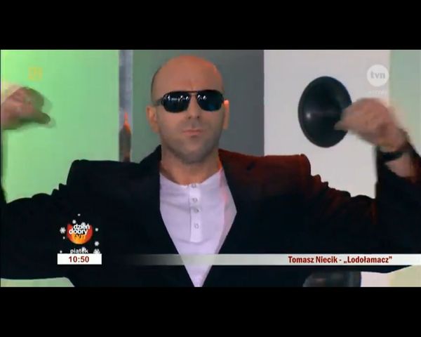 Będzie hit wakacyjnych grillów? Tomasz Niecik i Lodołamacz