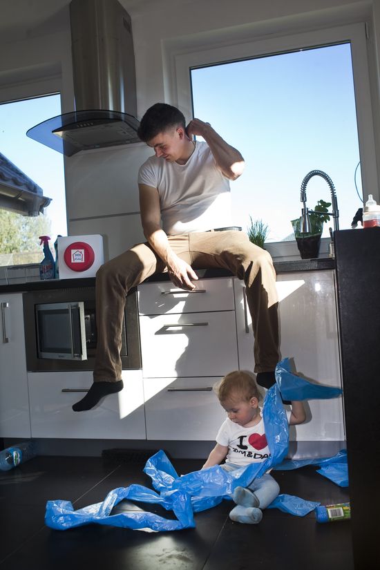 Tomasz Niecik z synem w domowym zaciszu (FOTO)