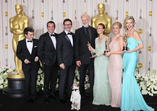 Zdechł Uggie - pierwszy pies zaproszony na Oscary Zdechł Uggie - pierwszy pies zaproszony na Oscary