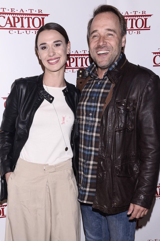 Łukasz Nowicki z żoną na premierze (ZDJĘCIA)