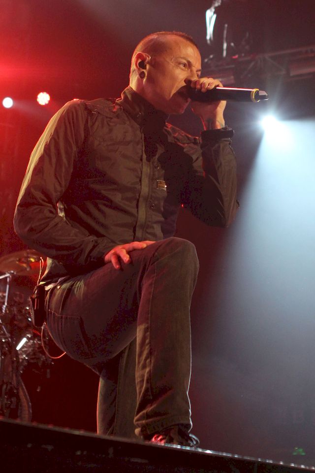 Chester Bennington, wokalista Linkin Park NIE ŻYJE Chester Bennington, wokalista Linkin Park NIE ŻYJE