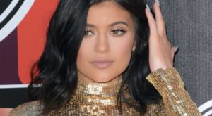 Kylie Jenner urodziła?!