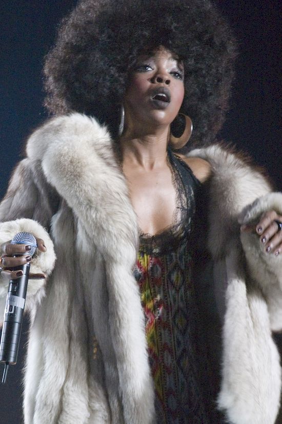 Nie uwierzysz, przed kim Nicki Minaj zaczęła... klęczeć (VIDEO)