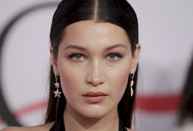 Co za wpadka! Bella Hadid tą reklamą ośmieszyła się wśród internautów! Co za wpadka! Bella Hadid tą reklamą ośmieszyła się wśród internautów!