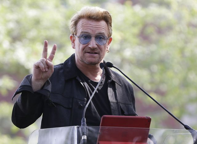 Lider U2 Bono krytykuje Polskę i Węgry: Tam jest Lider U2 Bono krytykuje Polskę i Węgry: Tam jest