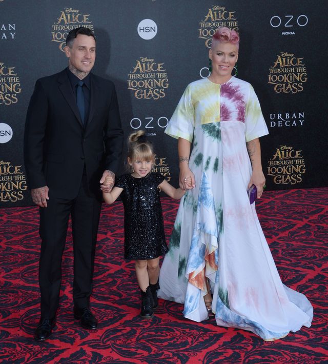 Pink urodziła! Zobacz urocze zdjęcie jej dziecka (FOTO)