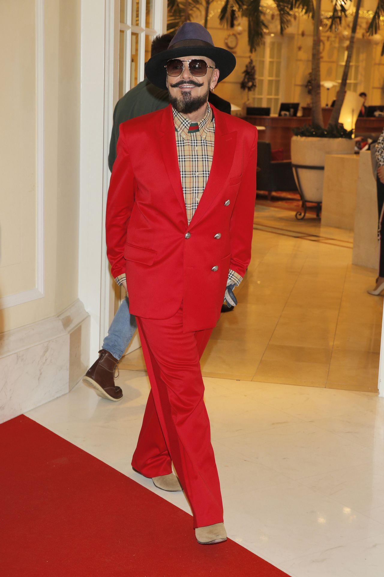 Seksowna Agnieszka Hyży, Kasia Skrzynecka w czerwieni na urodzinach Polsat Cafe 