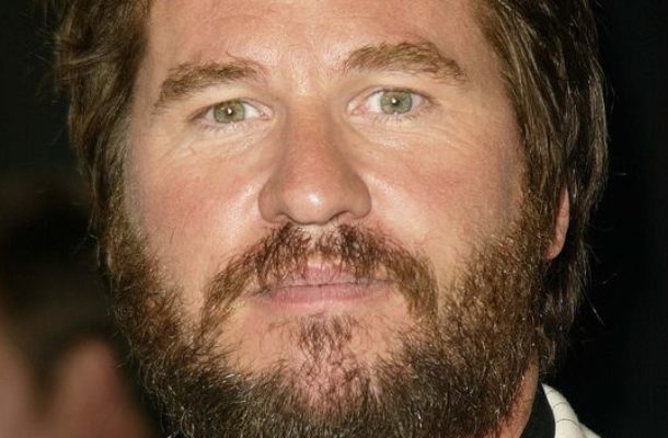 Val Kilmer jest w coraz gorszym stanie. Zmaga się z nowotworem