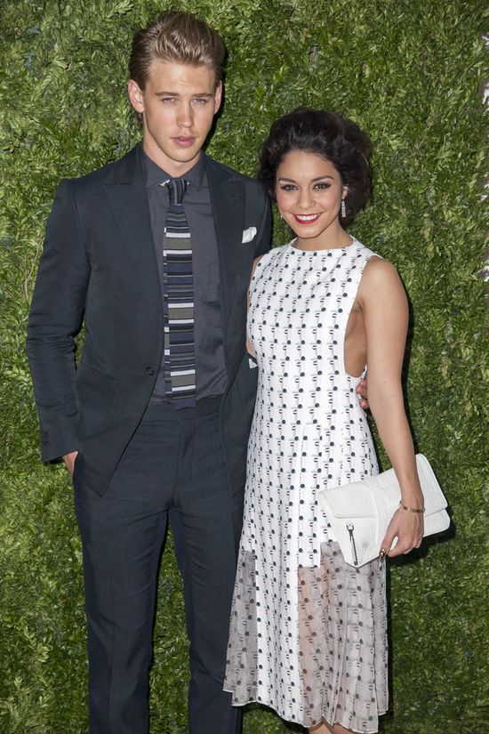 Vanessa Husgens wygląda jak stara maleńka! (FOTO)