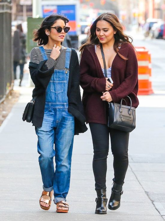 Siostra Vanessy Hudgens coraz bardziej kobieca (FOTO)