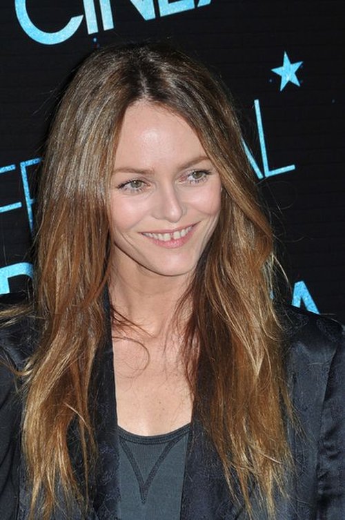 Vanessa Paradis: Operacje plastyczne? Nie czuję presji!