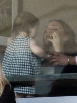 Victoria Beckham zabrała Harper na mecz (FOTO)