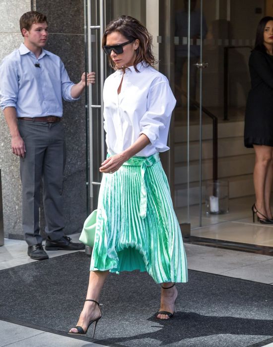 Victoria Beckham wykorzystała rysunek Harper przy projektowaniu koszulki