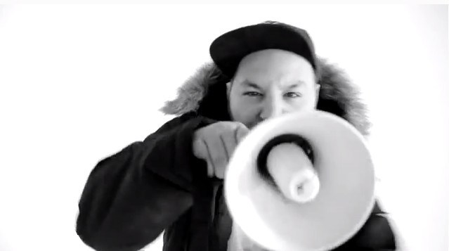 Vienio i Jamal rapują na cześć powstańców (VIDEO)