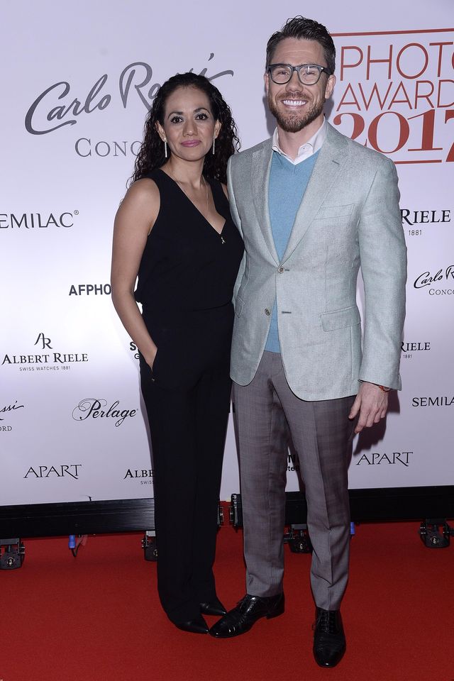 Komu i co wylało się z dekoltu na gali Viva Photo Awards? (ZDJĘCIA)