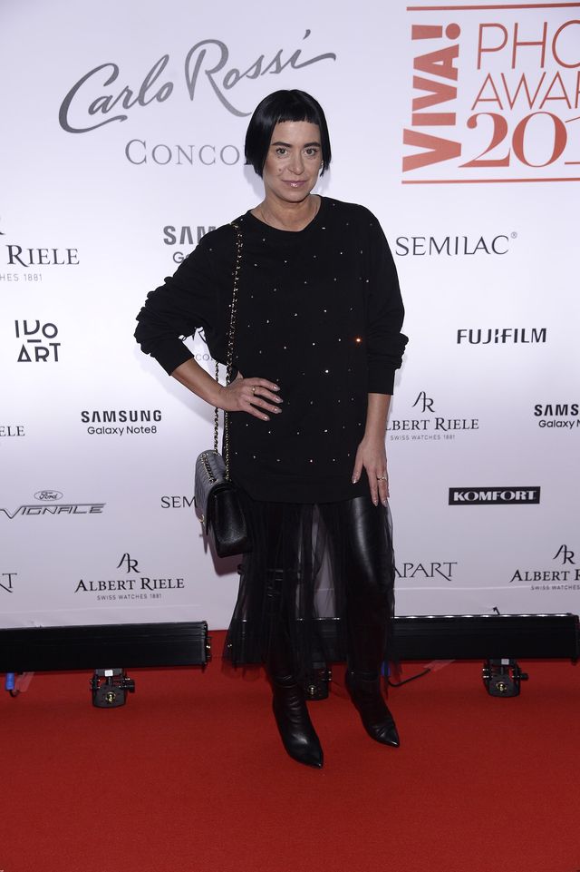 Komu i co wylało się z dekoltu na gali Viva Photo Awards? (ZDJĘCIA)