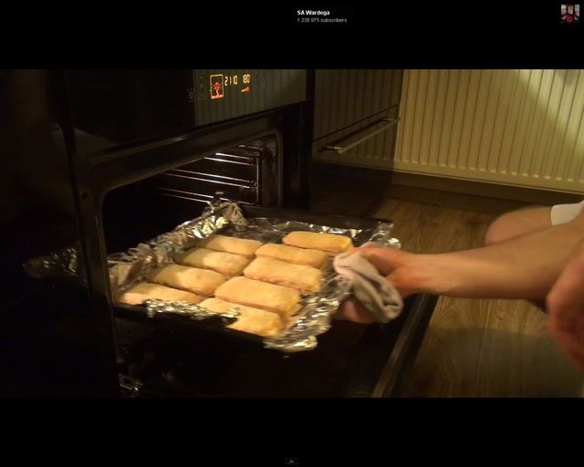 SA Wardęga z ciasteczkowym telefonem unika mandatu VIDEO