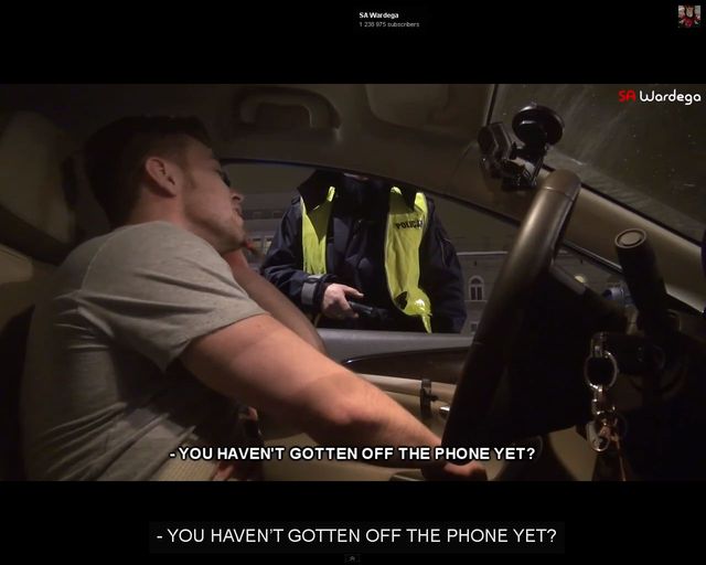 SA Wardęga z ciasteczkowym telefonem unika mandatu VIDEO