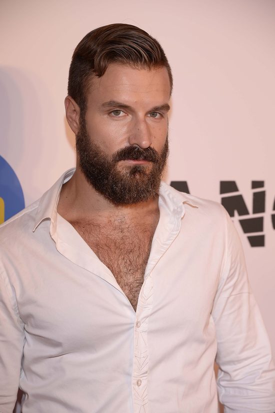 Przed ślubem iskrzyło, a po ślubie... (FOTO)