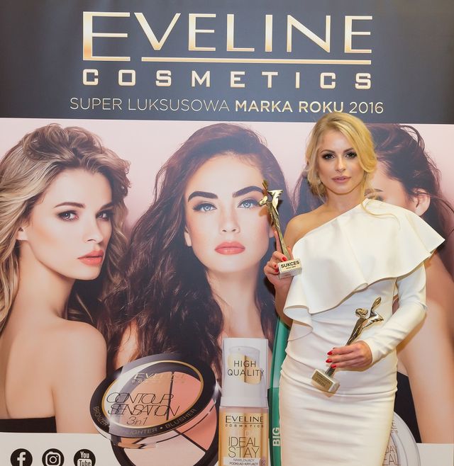 Eveline Cosmetics Super Sukces Roku 2017 Eveline Cosmetics Super Sukces Roku 2017